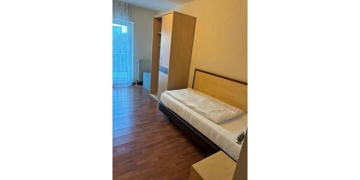 Wohnen auf Zeit Essen Stadtbezirk V - 1 Zimmer, 12 m&sup2;, 550&euro; | Angebot:25326298