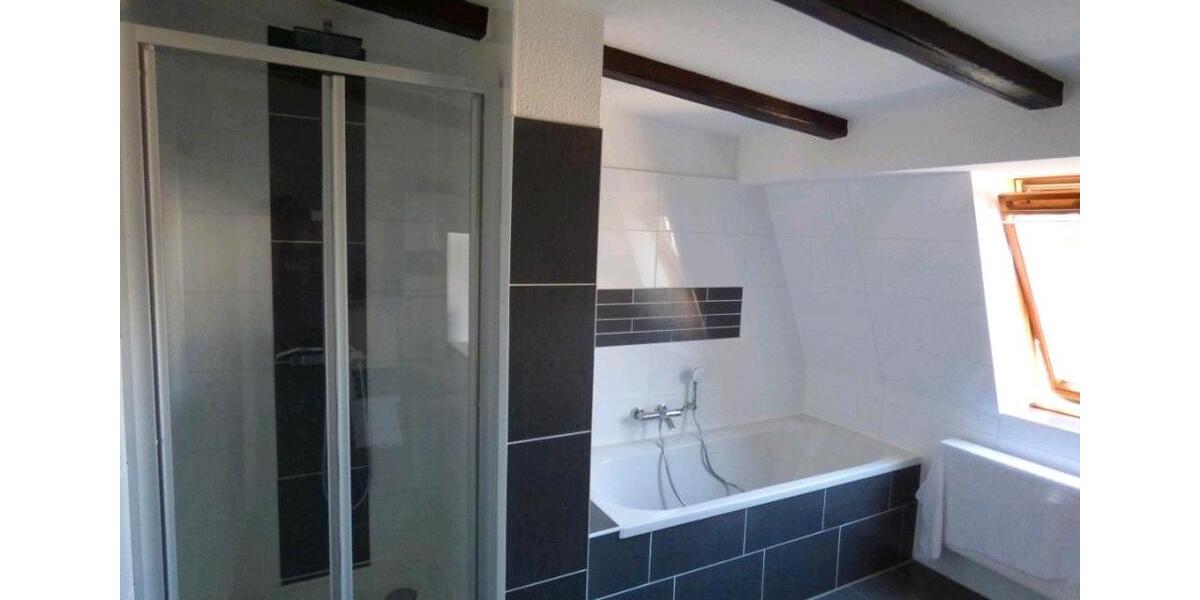Wohnen auf Zeit Magdeburg - 6 Zimmer, 200 m&sup2;, 210&euro; | Angebot:26312436