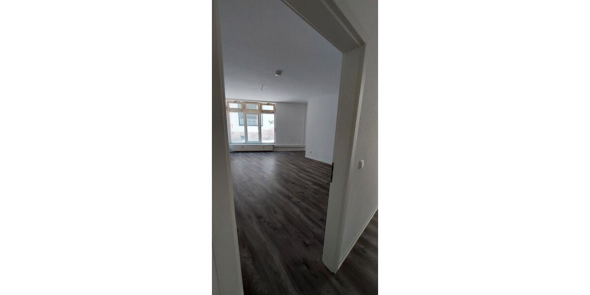 Erdgeschoßwohnung Sangerhausen - 2 Zimmer, 80 m&sup2;, 520&euro; | Angebot:26251788