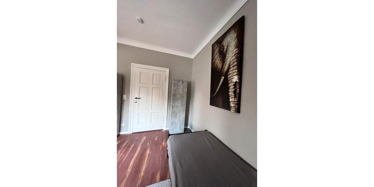 Wohnen auf Zeit Schönefeld - 3 Zimmer, 90 m&sup2;, 190&euro; | Angebot:26099417