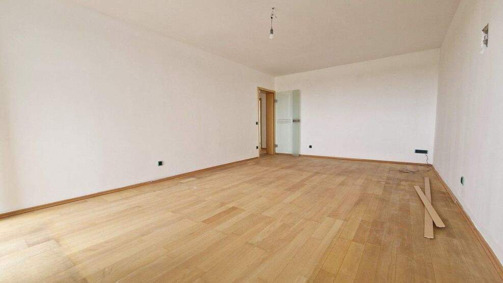Komfortables Wohnen: Balkon, Tiefgarage, Pool & Sauna in Duisburg 3 zimmer