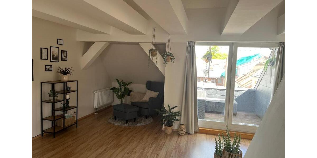 Dachgeschoßwohnung Neuruppin - 3 Zimmer, 112 m&sup2;, 1.150&euro; | Angebot:25261306