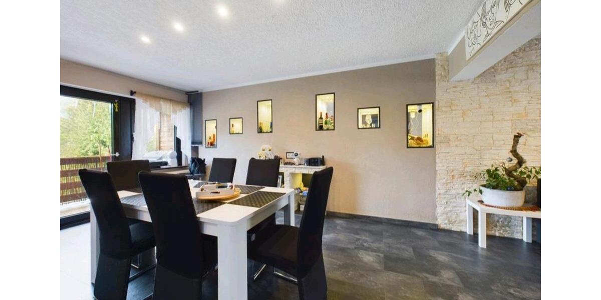 Etagenwohnung Beckingen - 3 Zimmer, 75 m&sup2;, 750&euro; | Angebot:25986607