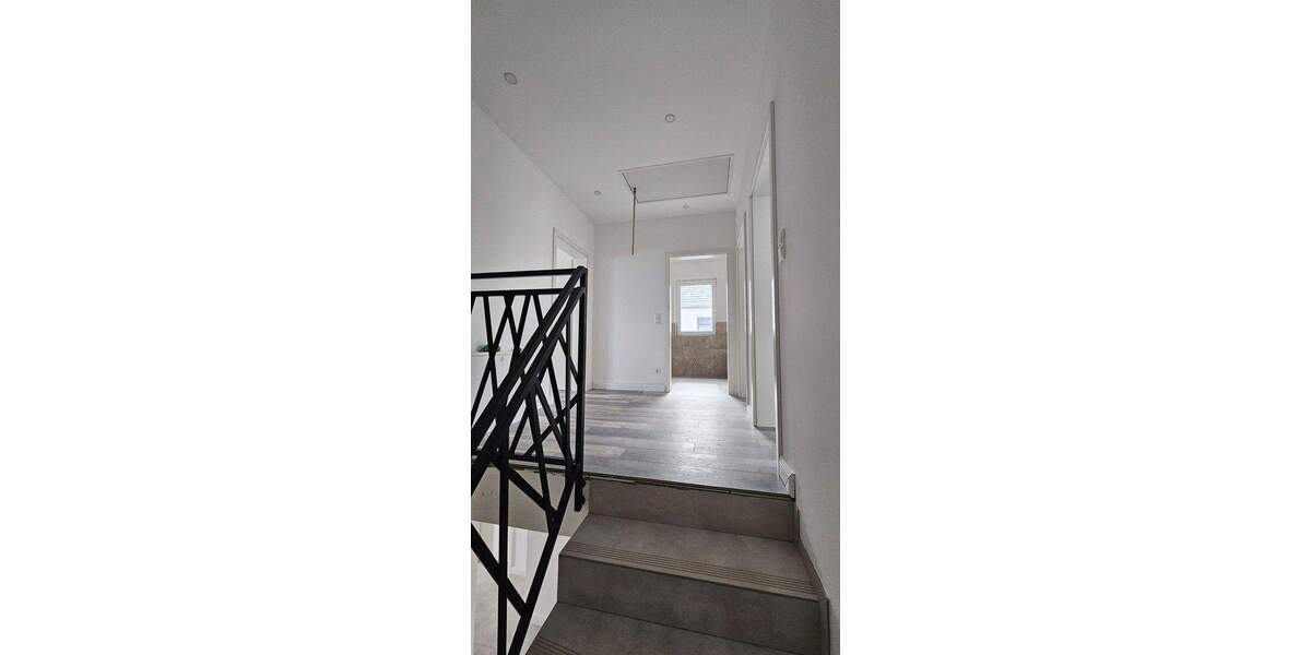 Mehrfamilienhaus, Wohnhaus Zossen Nächst Neuendorf - 4 Zimmer, 138 m&sup2;, 2.055&euro; | Angebot:25746608