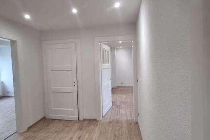 Wohnung zum Mieten in Duisburg 525 € 75 m²