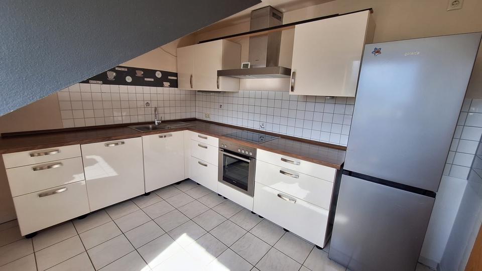 Dachgeschoßwohnung Wenden - 1 Zimmer, 67 m&sup2;, 470&euro; | Angebot:26023939