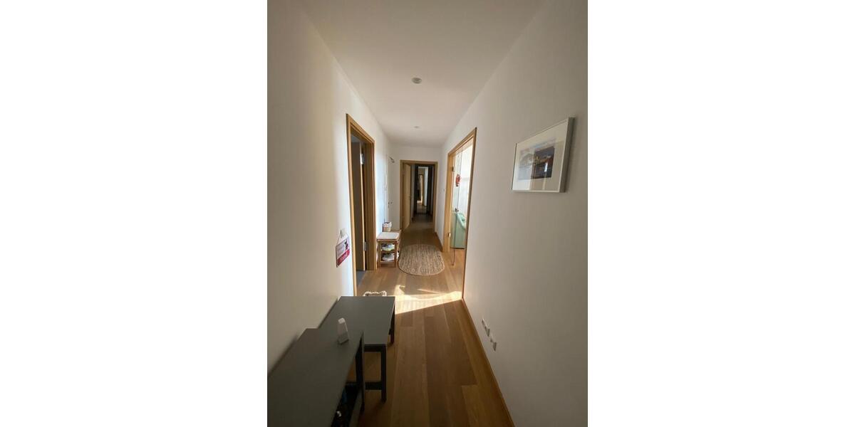 Etagenwohnung Braunschweig - 4 Zimmer, 140 m&sup2;, 2.650&euro; | Angebot:26423608