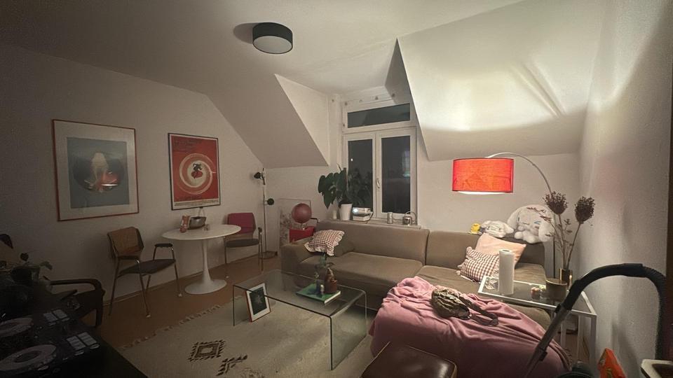 Zwischenmiete Sachsenhausen 2-Zimmer Wohnung zimmer