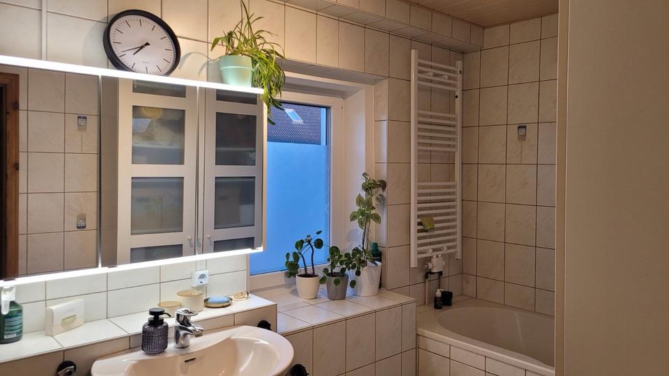 Etagenwohnung Velpke - 3 Zimmer, 90 m&sup2;, 860&euro; | Angebot:26624884