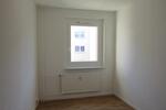 Etagenwohnung Crimmitschau - 4 Zimmer, 87 m&sup2;, 520&euro; | Angebot:19635396