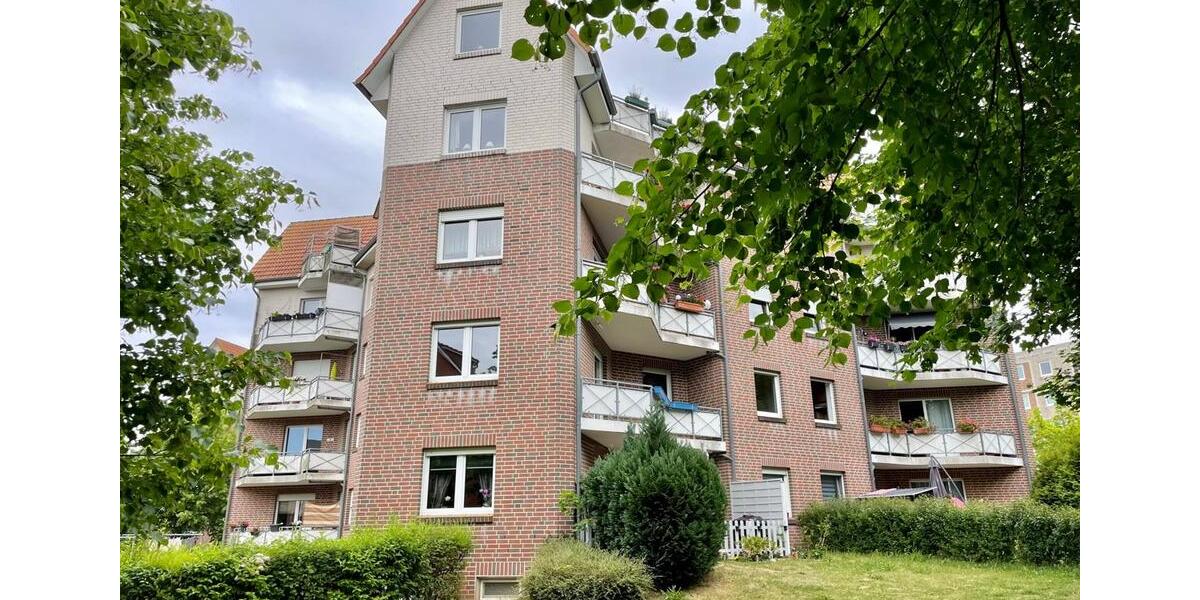 Etagenwohnung Bergen auf Rügen - 4.5 Zimmer, 104 m&sup2;, 1.050&euro; | Angebot:25162425