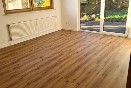 Freundliche 3- Zi.- Whg. im Grünen, eigener Garten 3 zimmer