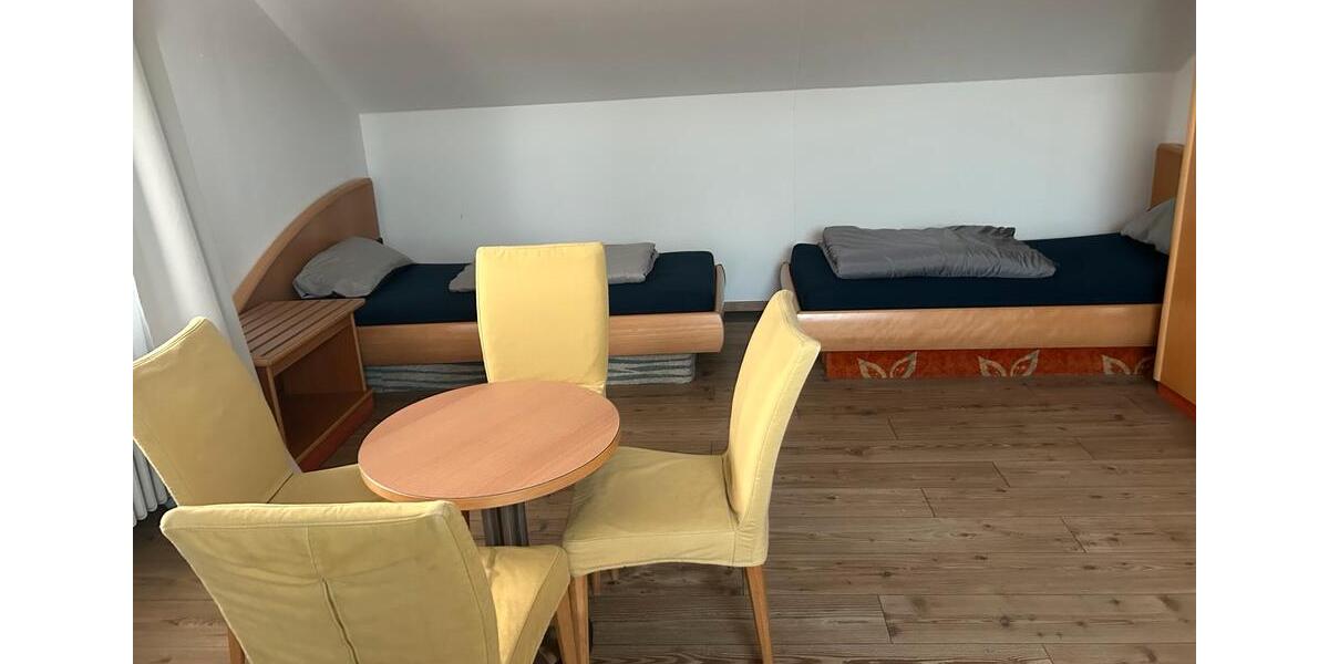 Wohnen auf Zeit Remscheid Lüttringhausen - 2 Zimmer, 60 m&sup2;, 12&euro; | Angebot:25660448