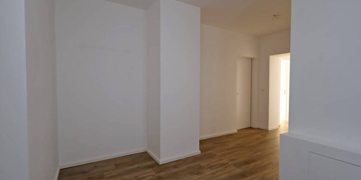 Etagenwohnung München Trudering-Riem - 3 Zimmer, 86 m&sup2;, 1.775&euro; | Angebot:25999799