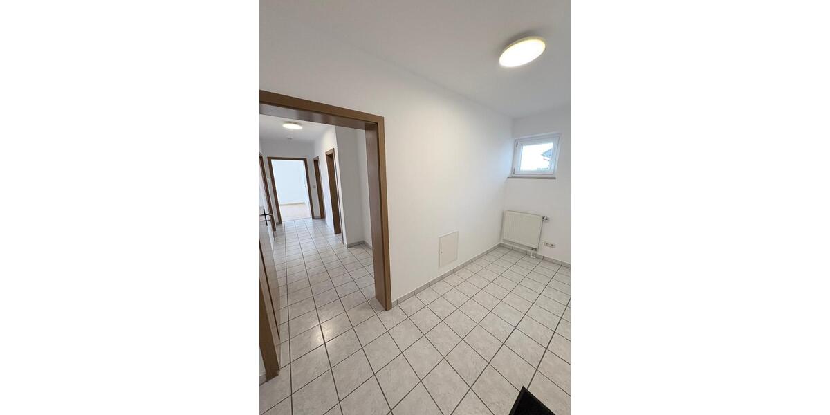 Etagenwohnung Grafenau Frauenberg - 3 Zimmer, 76 m&sup2;, 620&euro; | Angebot:26255311