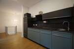 Teilbar ab 43m²: Hochwertiger 180m²-Laden mit Einbauküche im Tauchaer Zentrum!
