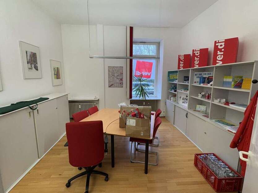 Büro in Baden-Baden 1.470 € 130 m²