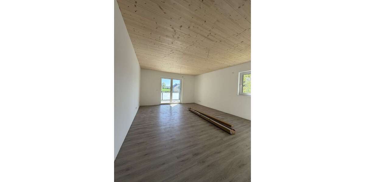 Etagenwohnung Enger - 2 Zimmer, 61 m&sup2;, 405&euro; | Angebot:26023053