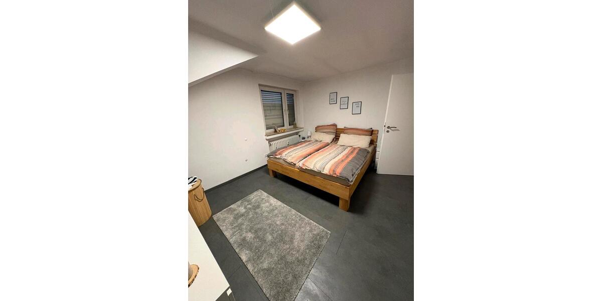Dachgeschoßwohnung Bünde - 2 Zimmer, 68 m&sup2;, 680&euro; | Angebot:25918382