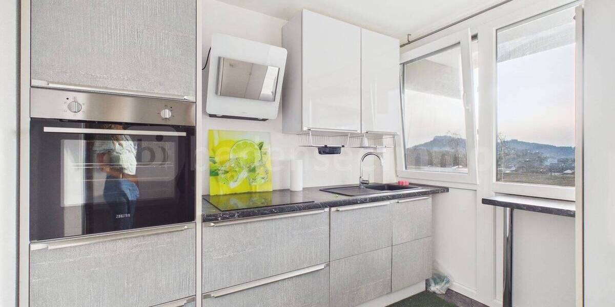 Etagenwohnung Singen Südstadt - 2 Zimmer, 63 m&sup2;, 730&euro; | Angebot:26331775