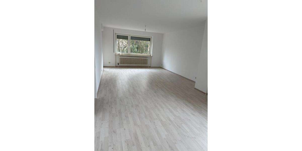 Etagenwohnung Markgröningen - 2.5 Zimmer, 59 m&sup2;, 870&euro; | Angebot:25256458