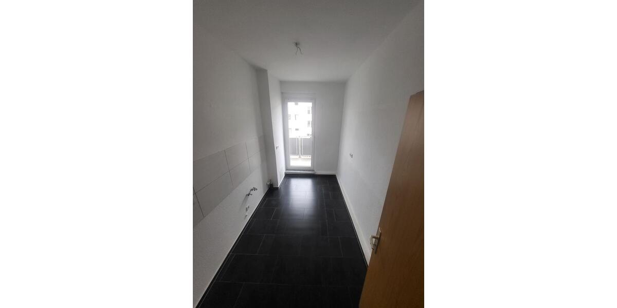Etagenwohnung Merseburg - 2 Zimmer, 56 m&sup2;, 420&euro; | Angebot:24700323