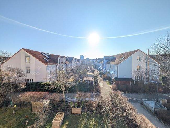 Etagenwohnung Neubiberg - 4 Zimmer, 96 m&sup2;, 1.850&euro; | Angebot:24835467