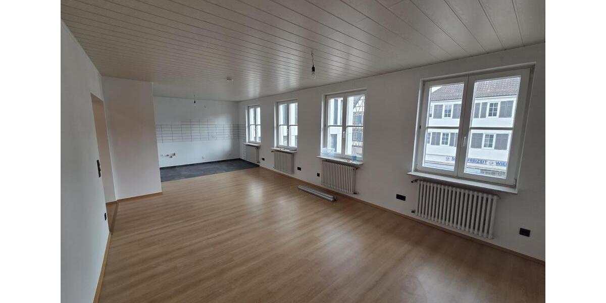 Etagenwohnung Winnenden - 3.5 Zimmer, 80 m&sup2;, 1.390&euro; | Angebot:26679256