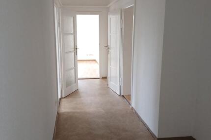 Großzügige 5-Zimmer-Wohnung in Neuhof