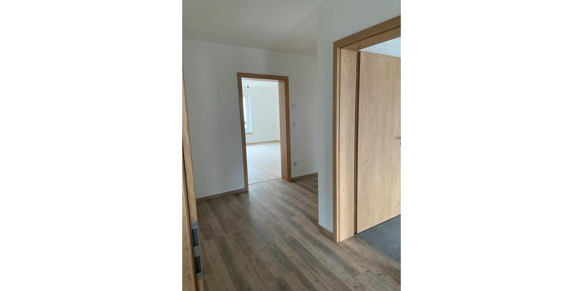 Erdgeschoßwohnung Neunburg vorm Wald - 3 Zimmer, 77 m&sup2;, 650&euro; | Angebot:26039850