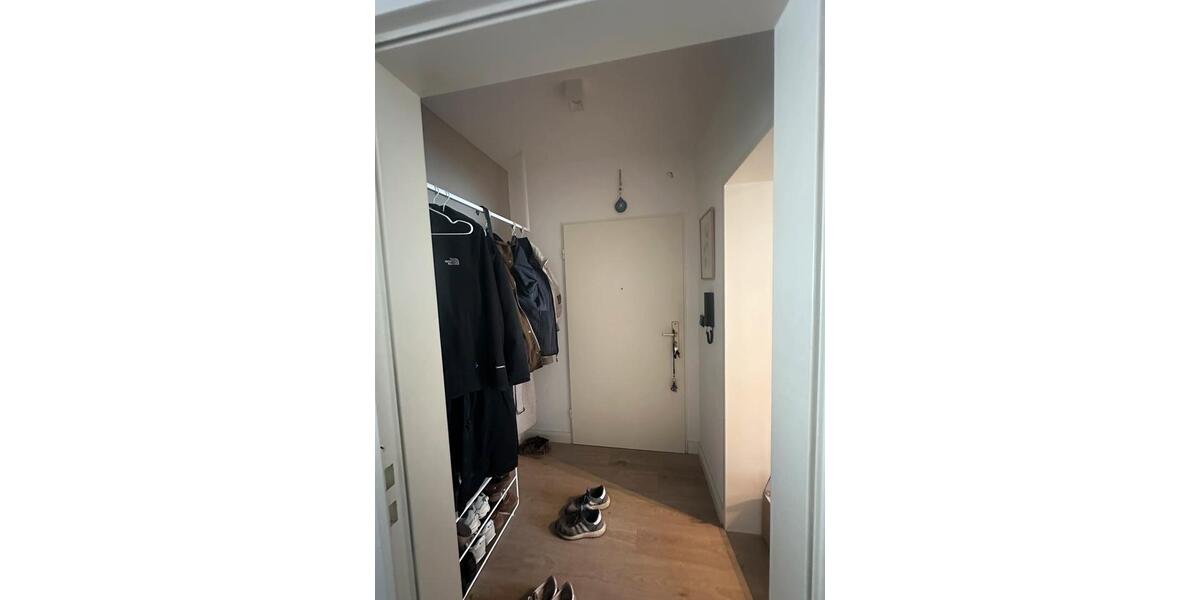 Etagenwohnung Ronnenberg - 3 Zimmer, 93 m&sup2;, 1.450&euro; | Angebot:26614319