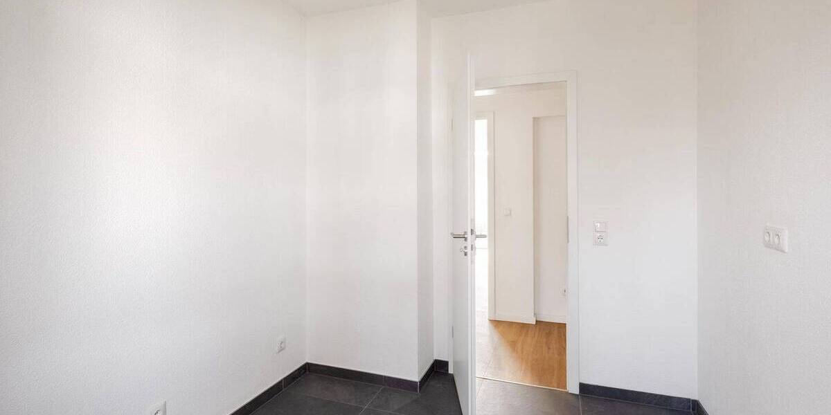 Etagenwohnung Hof Innenstadt - 3 Zimmer, 76 m&sup2;, 945&euro; | Angebot:26368856