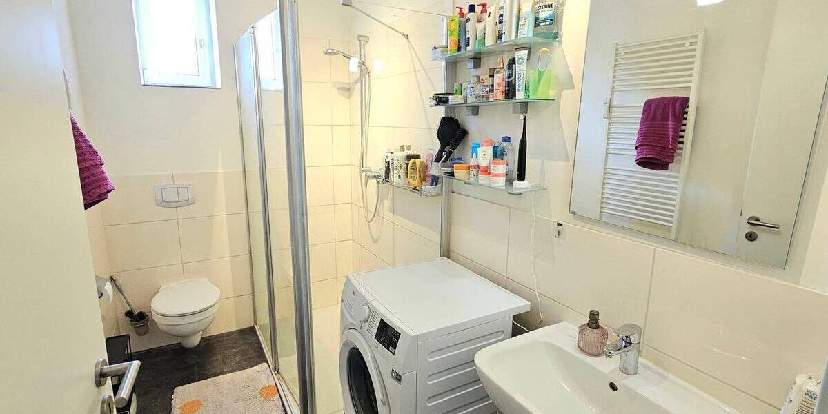 Etagenwohnung Coburg - 3 Zimmer, 93 m&sup2;, 790&euro; | Angebot:26162333