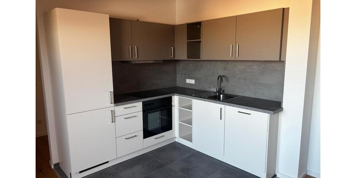 Dachgeschoßwohnung Feichten an der Alz - 4 Zimmer, 89 m&sup2;, 1.215&euro; | Angebot:25481408