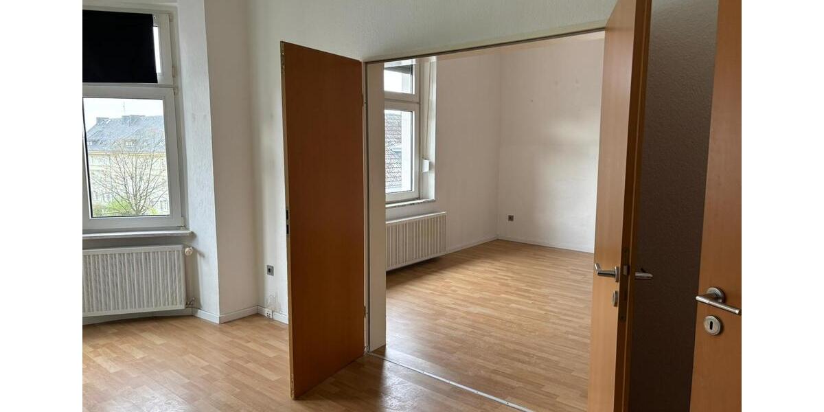 Etagenwohnung Remscheid - 3 Zimmer, 83 m&sup2;, 710&euro; | Angebot:26634214
