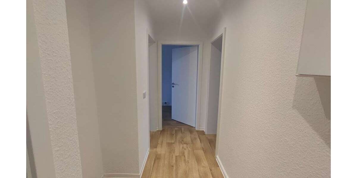 Etagenwohnung Merseburg Kötzschen - 2 Zimmer, 44 m&sup2;, 311&euro; | Angebot:27068750