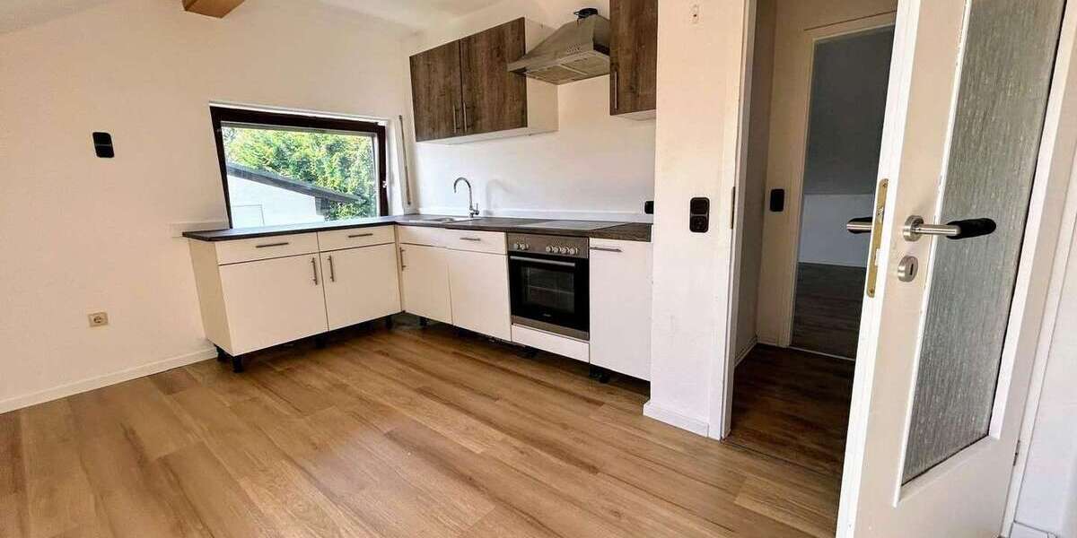 Etagenwohnung Mauth Zwölfhäuser - 4 Zimmer, 111 m&sup2;, 450&euro; | Angebot:25819574