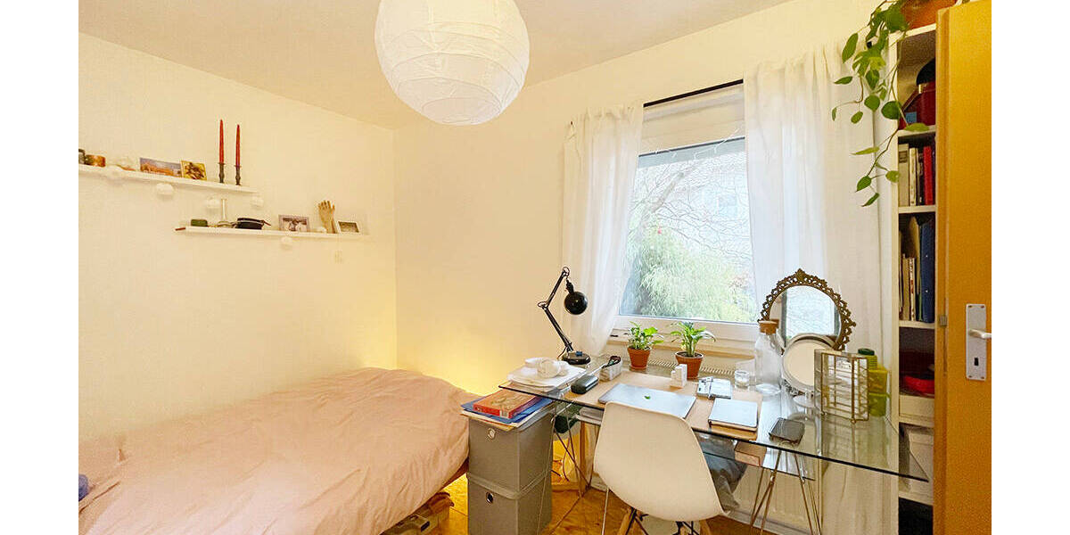 Etagenwohnung Stuttgart Büsnau - 5 Zimmer, 92 m&sup2;, 1.300&euro; | Angebot:26596761