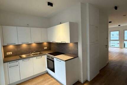 Wohnung Hannover Mitte - 1 Zimmer, 35 m&sup2;, 900&euro; | Angebot:27264550