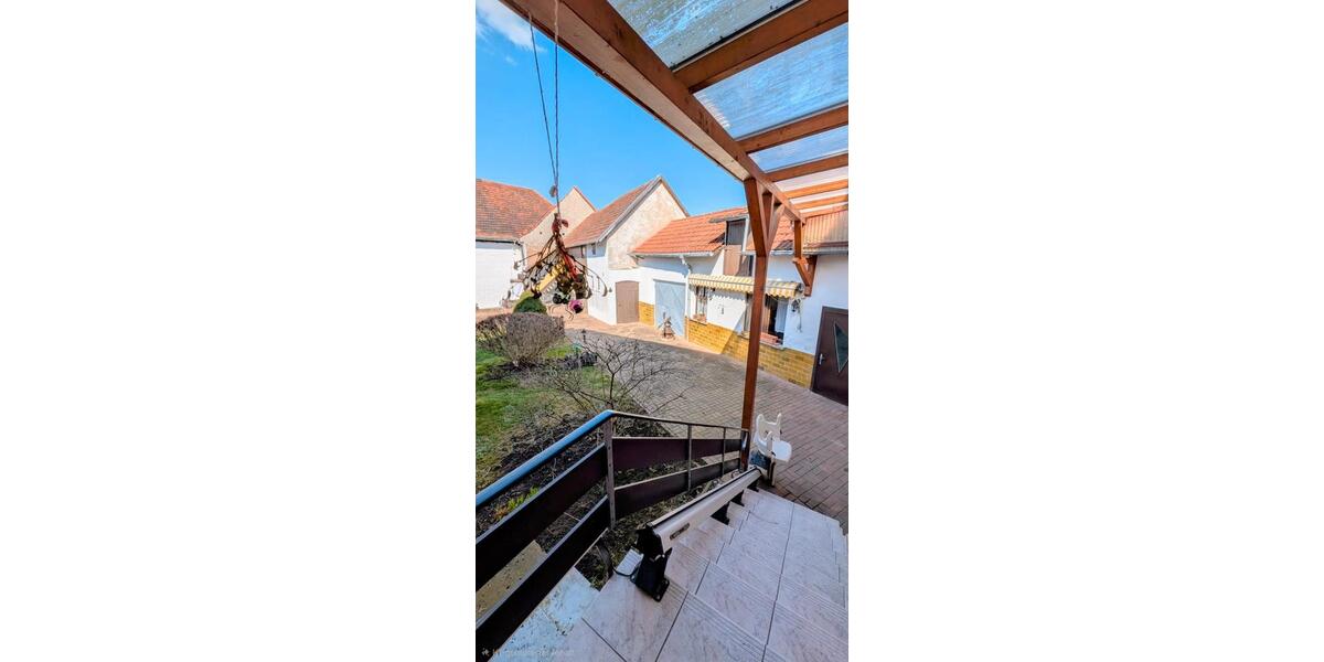 Einfamilienhaus Sondershausen - 8 Zimmer, 201 m&sup2;, 1.200&euro; | Angebot:26147519