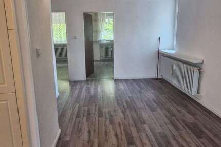 Wohnung Ludwigshafen - 3 Zimmer, 87 m&sup2;, 1.250&euro; | Angebot:25195716