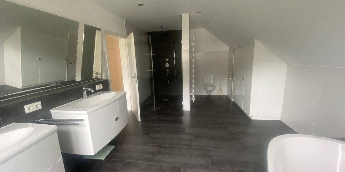 Etagenwohnung Weiler-Simmerberg Ellhofen - 4 Zimmer, 150 m&sup2;, 1.260&euro; | Angebot:26351639