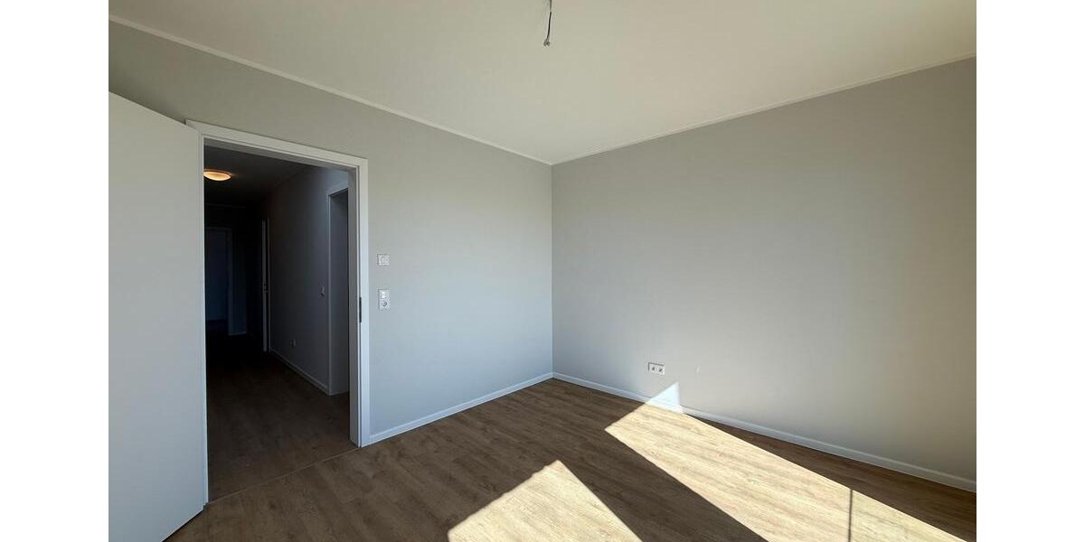 Dachgeschoßwohnung Westerstede - 3 Zimmer, 84 m&sup2;, 970&euro; | Angebot:26373259