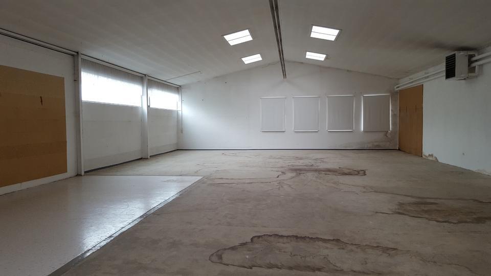 Lagerhalle zu vermieten