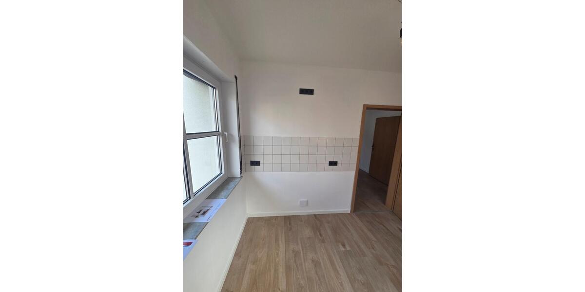 Etagenwohnung Triefenstein - 4 Zimmer, 90 m&sup2;, 1.090&euro; | Angebot:25614767