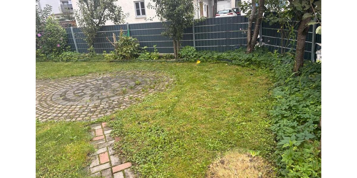 Einfamilienhaus Erkheim - 8 Zimmer, 200 m&sup2;, 1.600&euro; | Angebot:24743709