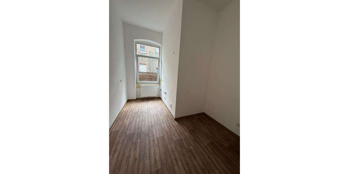 Etagenwohnung Mannheim Neckarstadt-West - 1 Zimmer, 30 m&sup2;, 290&euro; | Angebot:26822531