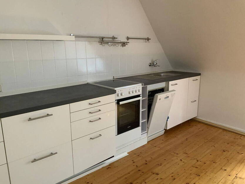 Lichtdurchflutete Wohnung im Grünen