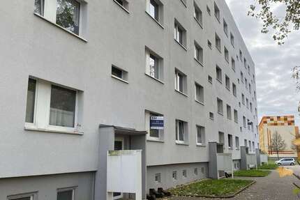 Wohnung Grimma - 3 Zimmer, 61 m&sup2;, 336&euro; | Angebot:27221994