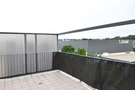 Frisch renoviert! Großzügige 3-Zimmer-Wohnung mit Terrasse zu vermieten 3 zimmer